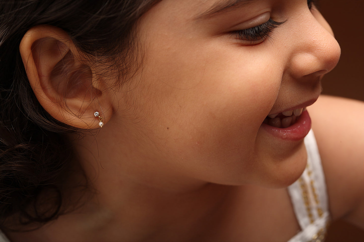 The Babyrasa Varsha Gold, Diamond and Pearl Ear Studs by Rasvihar