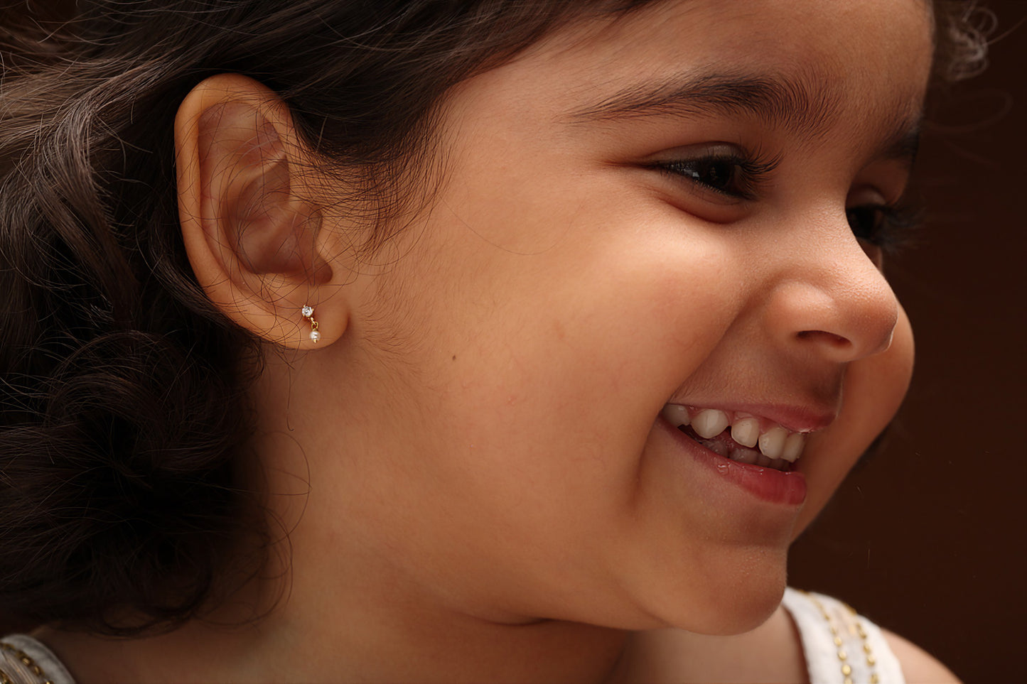 The Babyrasa Varsha Gold, Diamond and Pearl Ear Studs by Rasvihar
