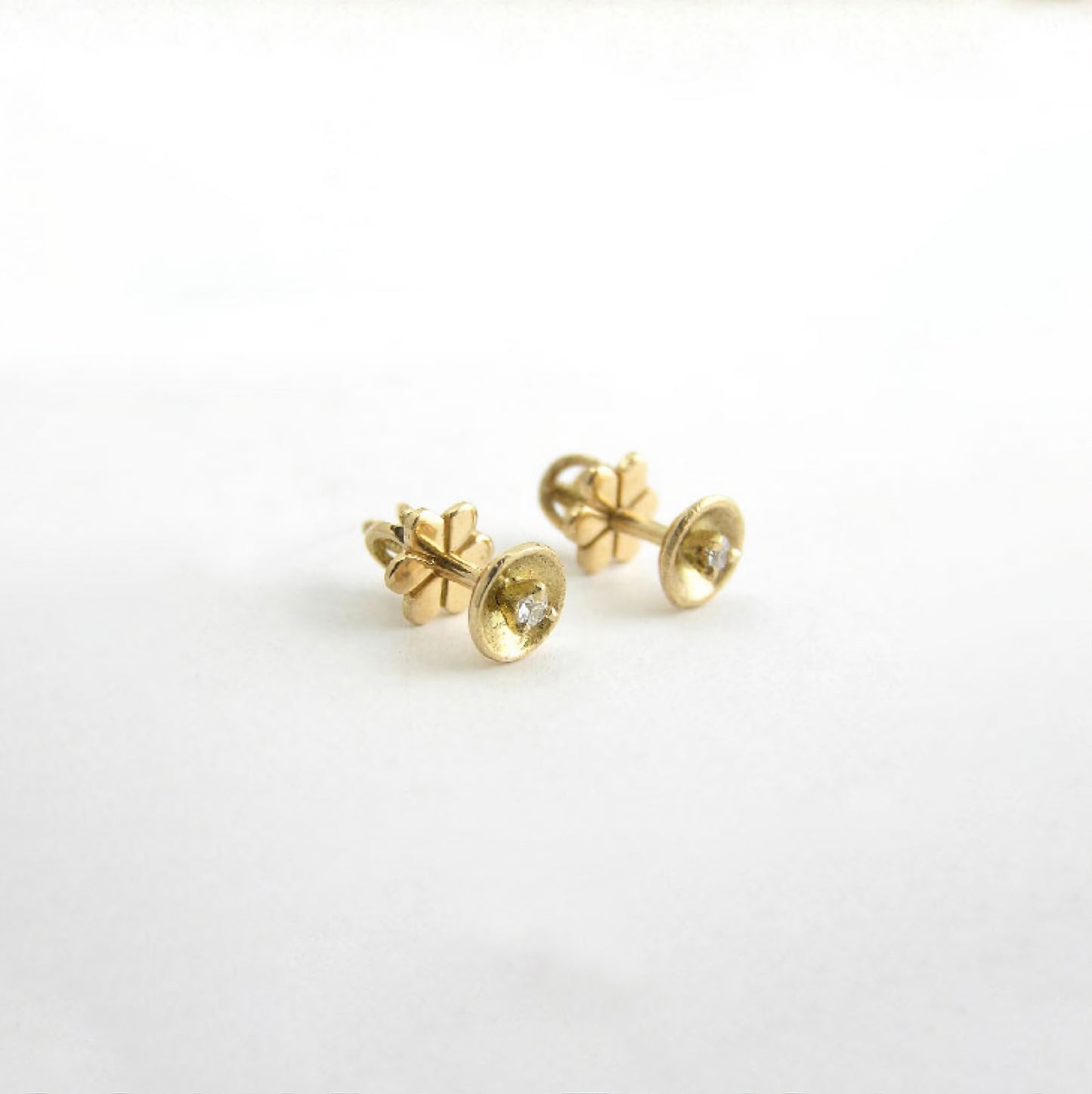 The Babyrasa Aruna Floral Gold and Diamond Ear Studs by Rasvihar