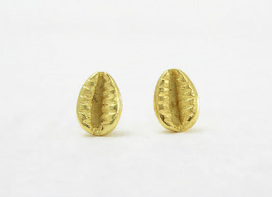 The Babyrasa Komal Cowrie Series Gold Ear Studs by Rasvihar