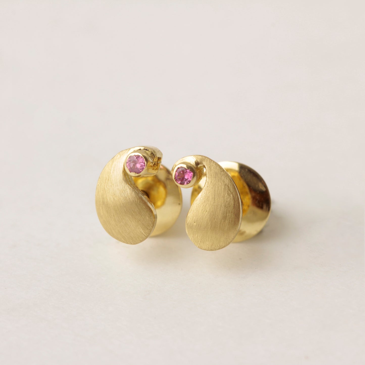 The Babyrasa Radhiya Paisley Gold and Ruby Ear Studs by Rasvihar