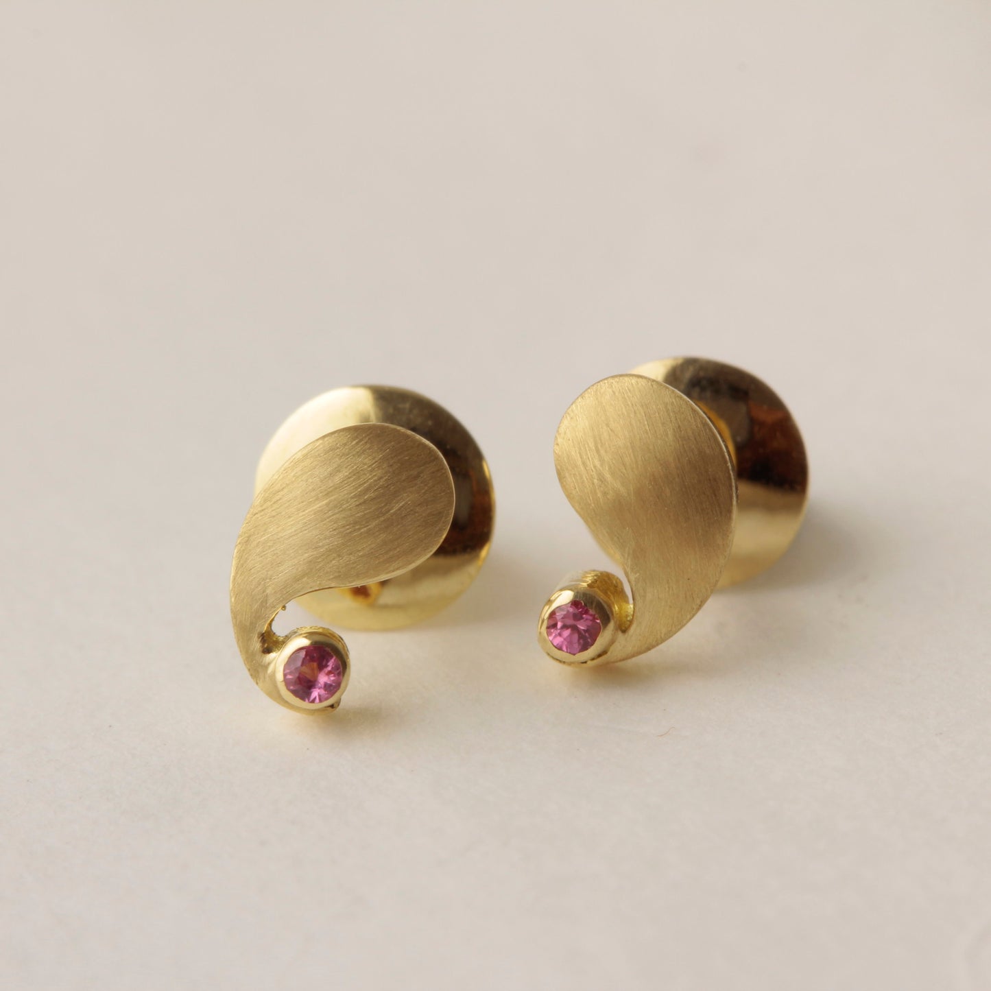 The Babyrasa Radhiya Paisley Gold and Ruby Ear Studs by Rasvihar