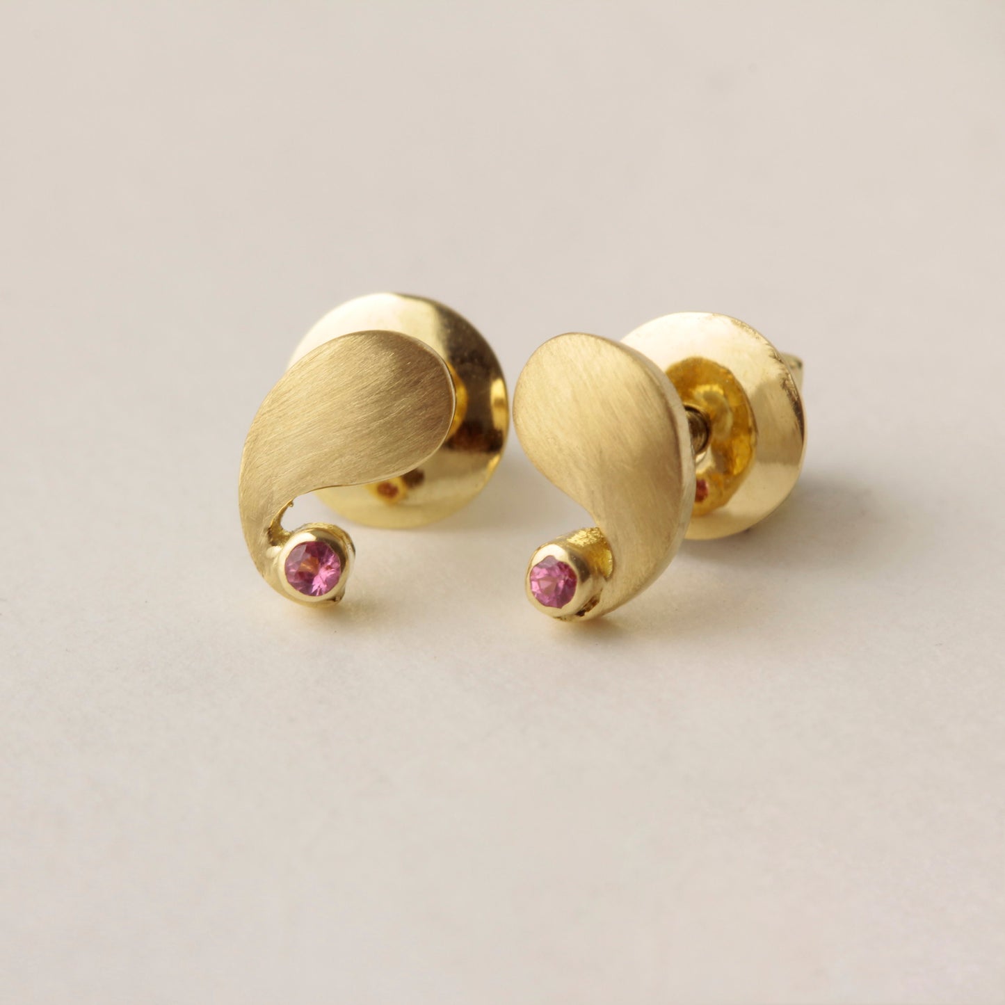 The Babyrasa Radhiya Paisley Gold and Ruby Ear Studs by Rasvihar