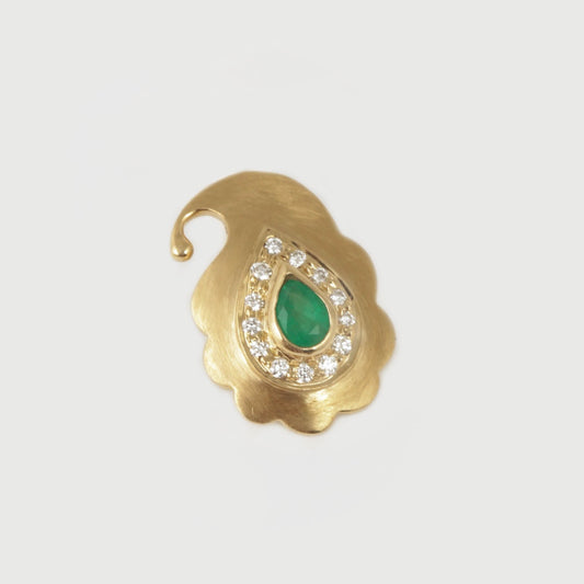 The Jivika Gold, Emerald and Diamond Pendant by Rasvihar