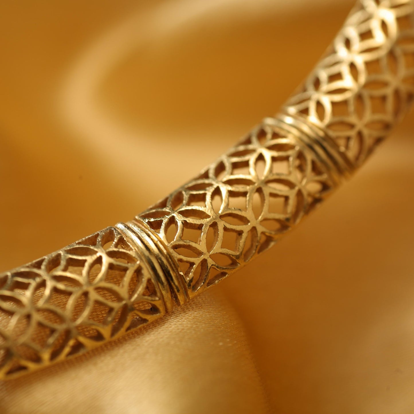 The Indrakanta Lace Series Gold Necklace by Rasvihar