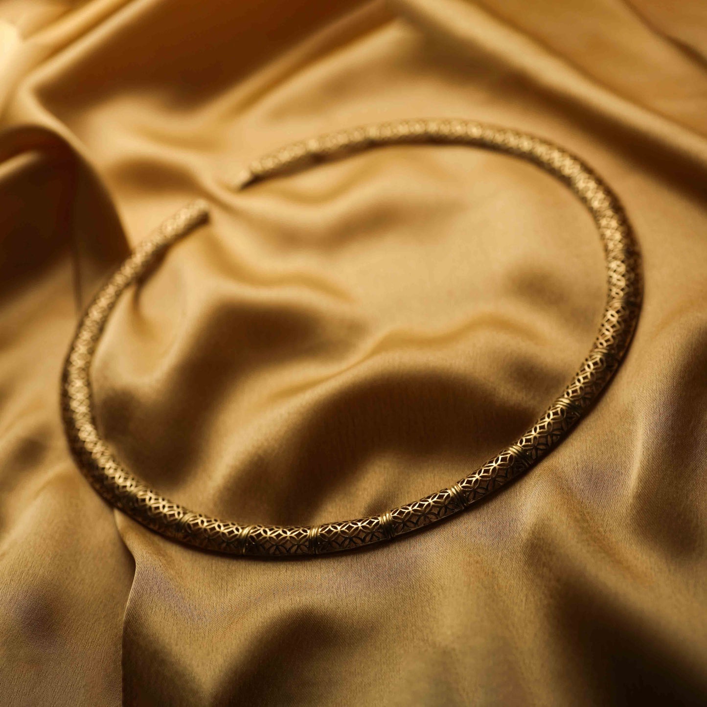 The Indrakanta Lace Series Gold Necklace by Rasvihar