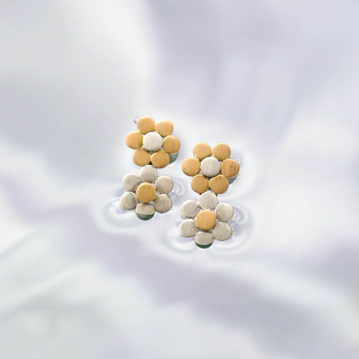 The Thalir SiGo Silver Gold Ear Studs by Rasvihar