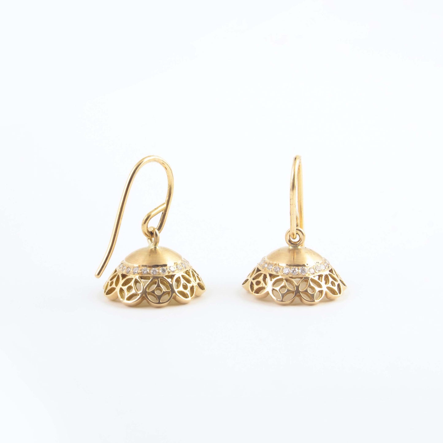 The Gopika Gold and Diamond Jhumka by Rasvihar