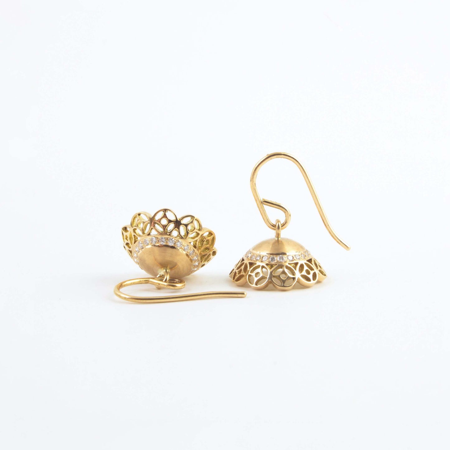 The Gopika Gold and Diamond Jhumka by Rasvihar