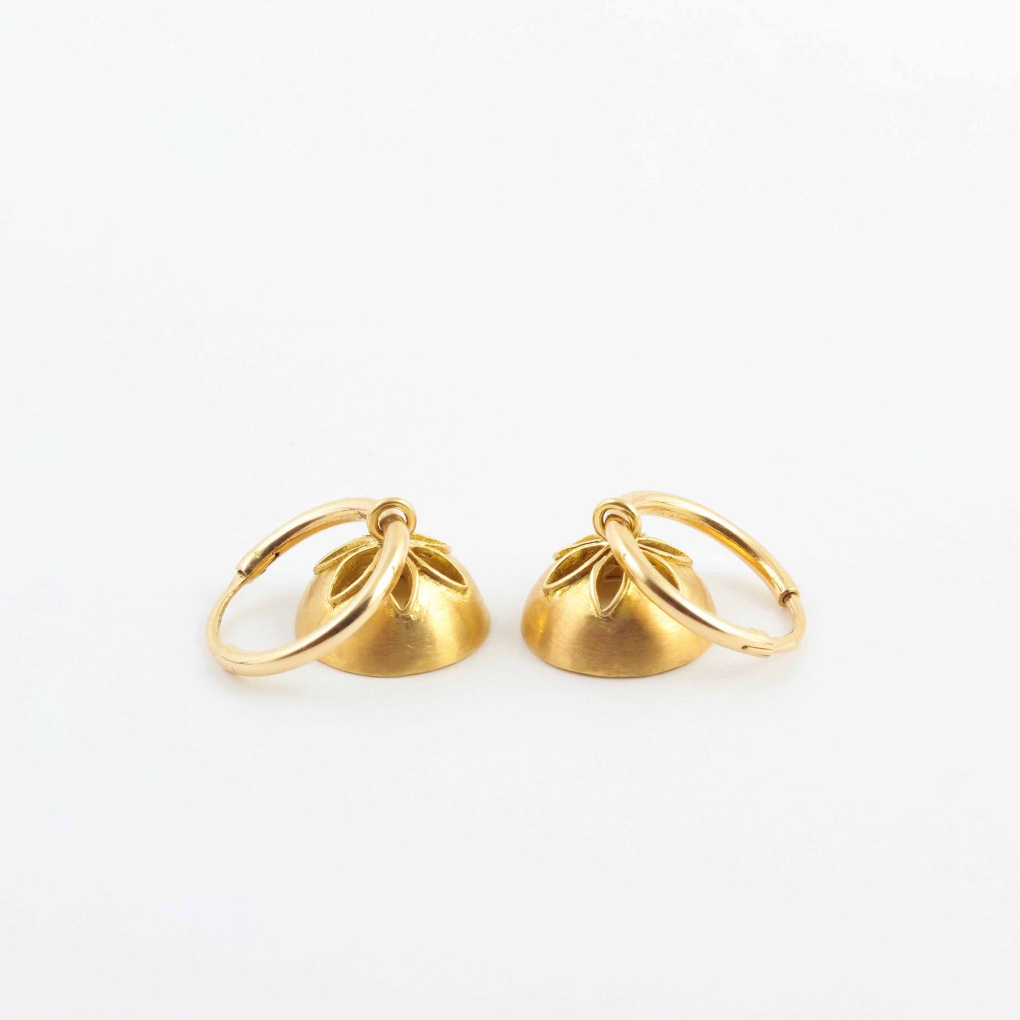The Jayashri Gold Jhumka by Rasvihar