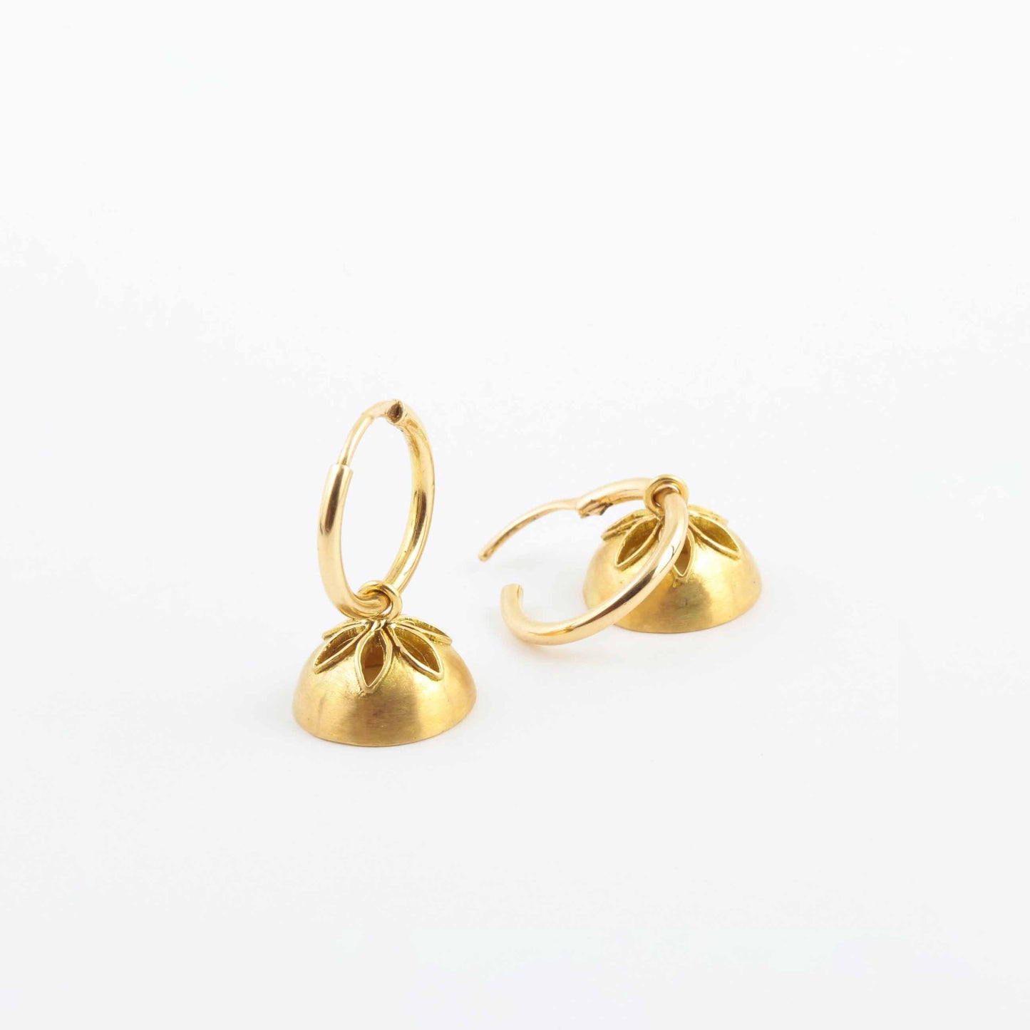 The Jayashri Gold Jhumka by Rasvihar