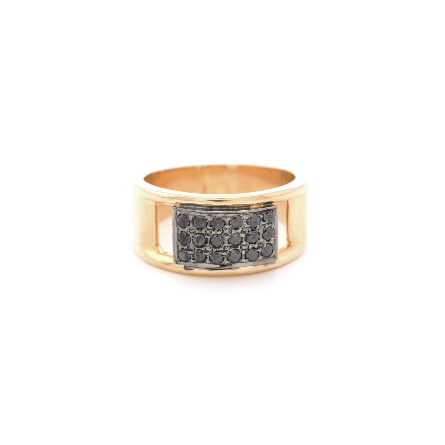 The Dipashri Gold and Diamond Ring by Rasvihar