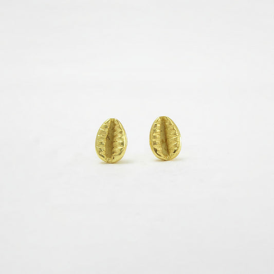 The Babyrasa Komal Cowrie Series Gold Ear Studs by Rasvihar