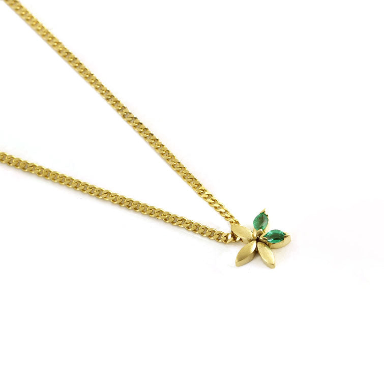 The Babyrasa Ojas Petal Gold and Emerald Chain by Rasvihar
