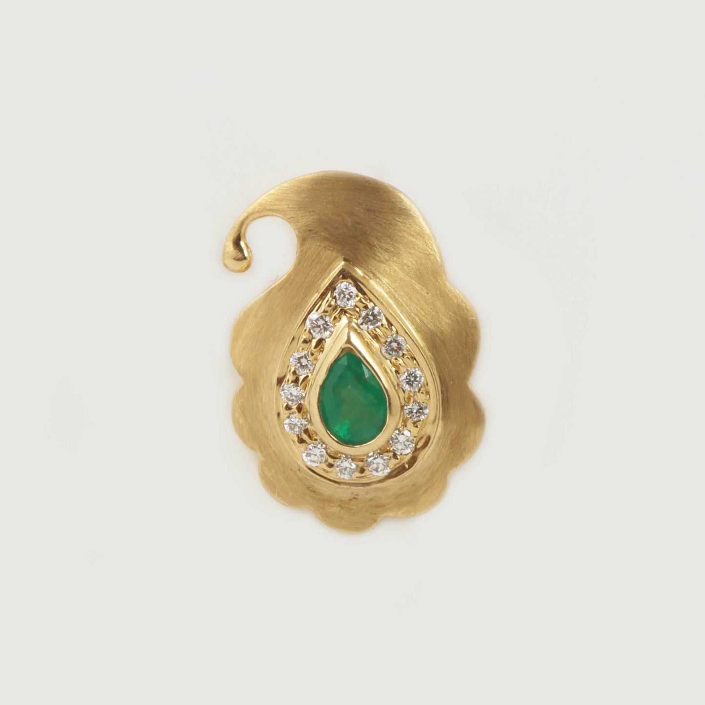 The Archana Gold, Emerald and Diamond Pendant by Rasvihar