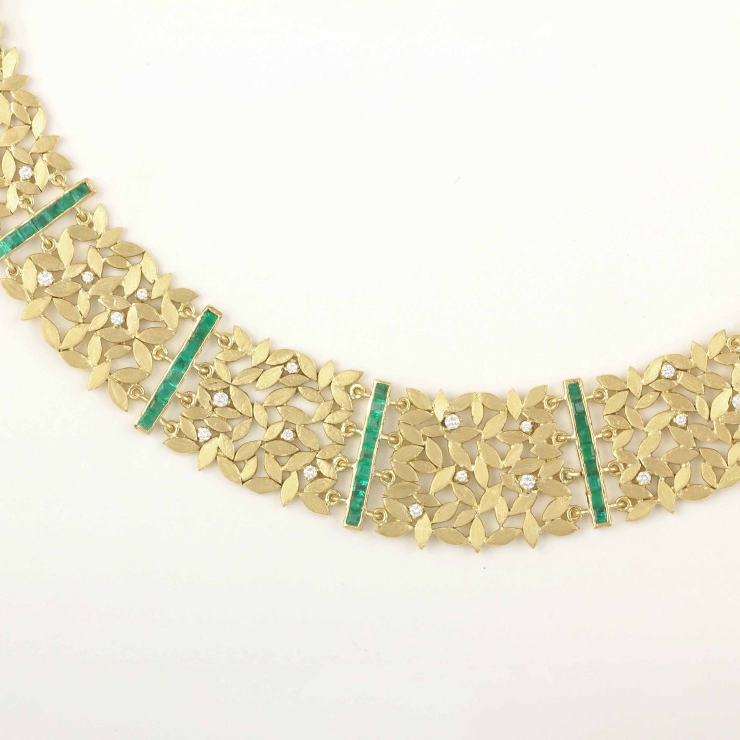 The Arushi Leaf Series Gold, Emerald and Diamond Necklace by Rasvihar