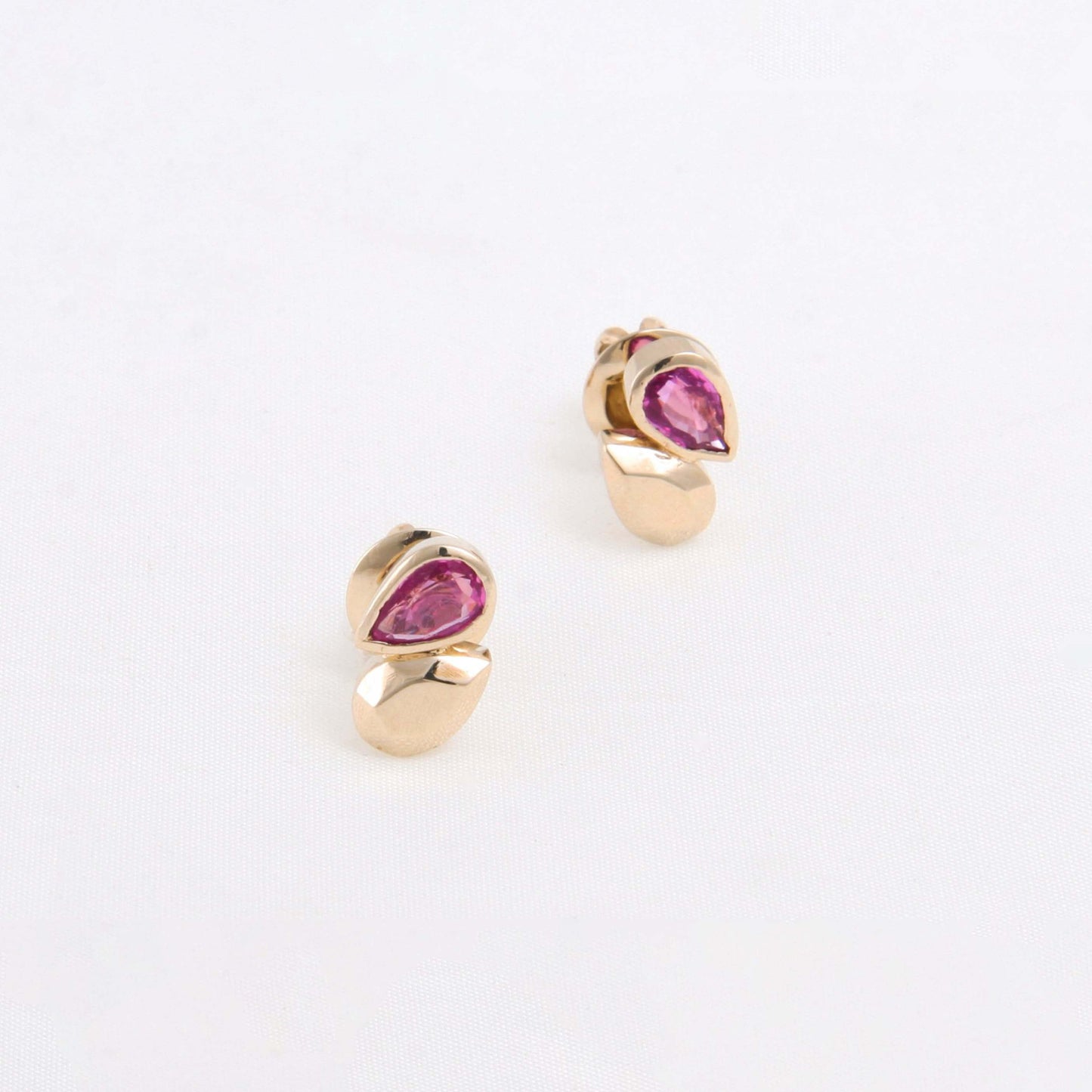 The Aradhana Gold and Pink Sapphire Ear Studs by Rasvihar
